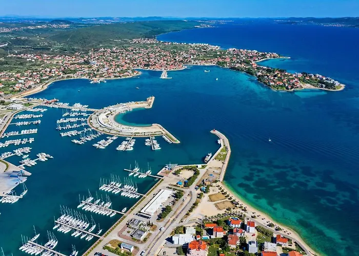 With A Parking Space Sukosan, Zadar - 6122 *